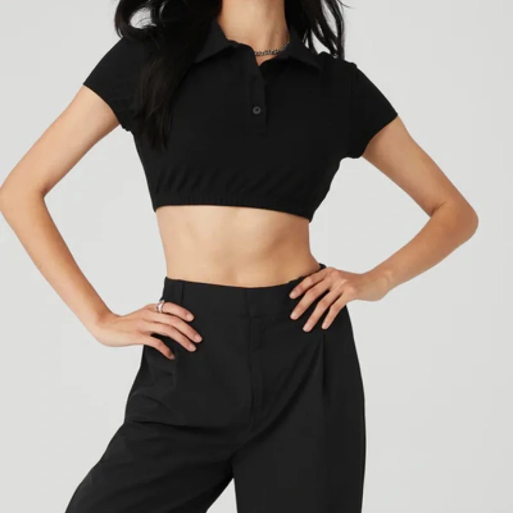 ALO Yoga Black Cropped Prestige Polo Top/ Shirt Womens Size Small